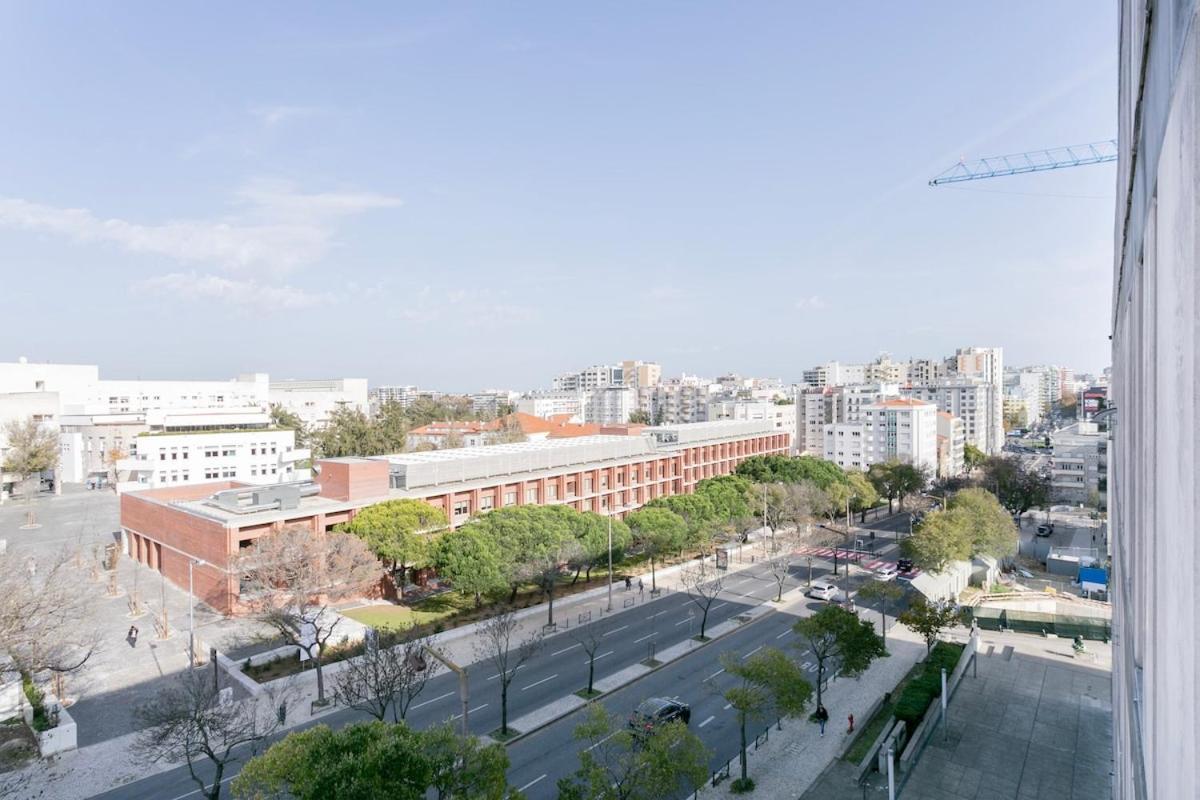 Modern 2bdr Flat In The City's Heart! Lejlighed *