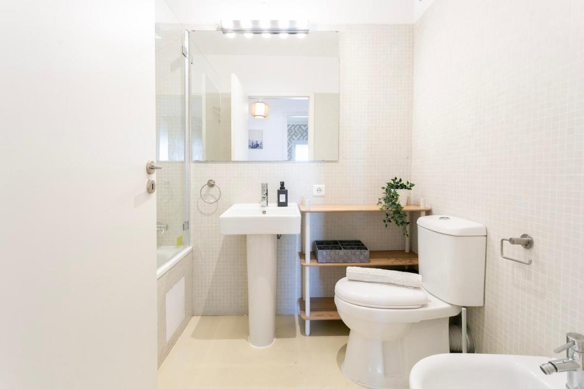 Modern 2bdr Flat In The City's Heart! * Lisboa